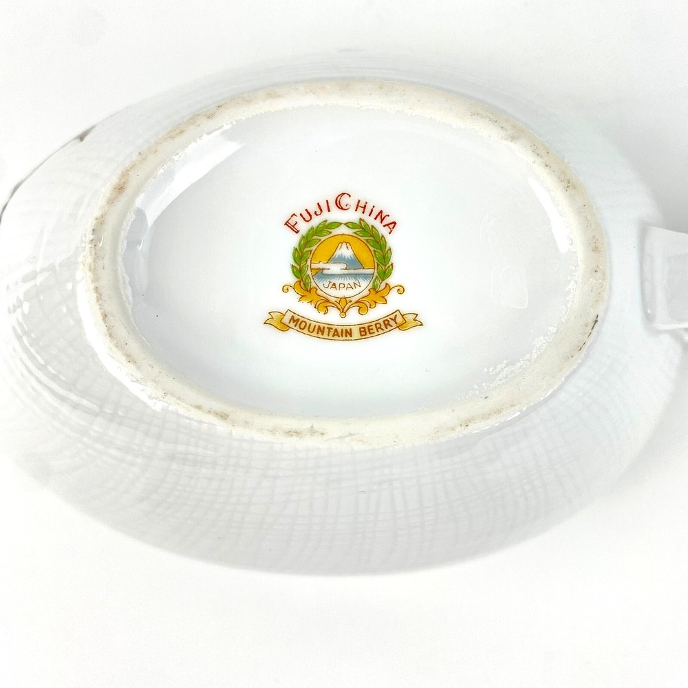Vintage Japanese Fuji Porcelain Creamer / Gravy Bowl Mountain Berry Fine Beauty! - Picture 6 of 6